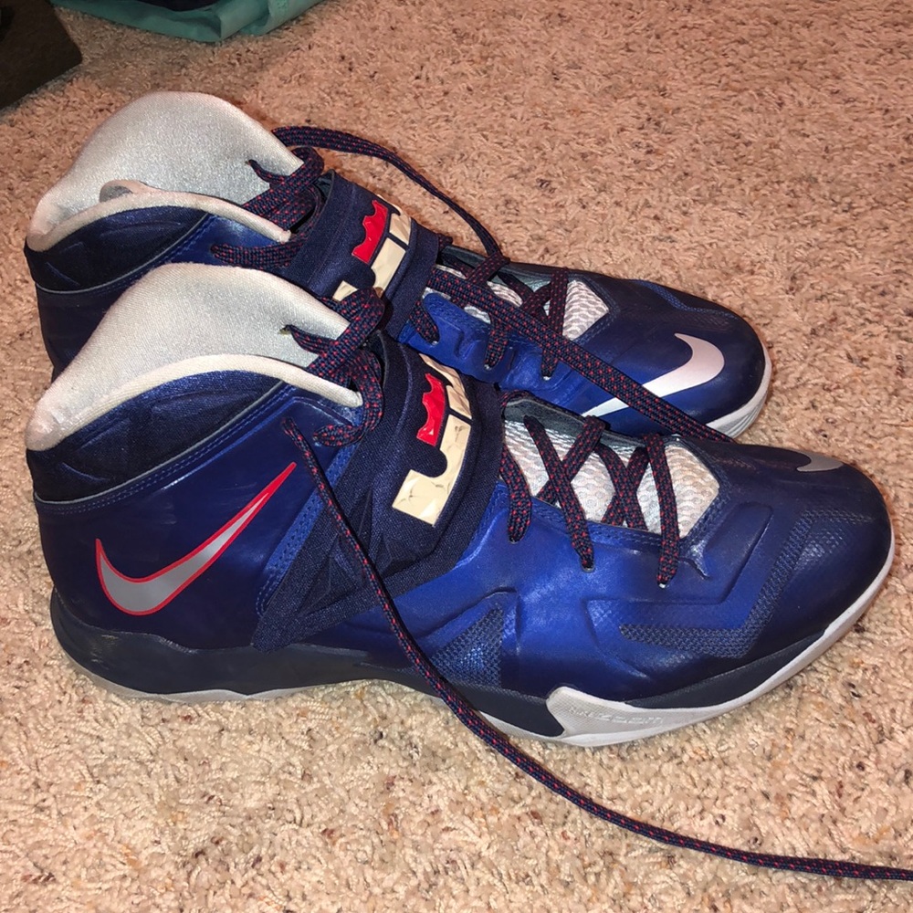 Lebron Soldier VI Basketball Shoes Size 11.5
